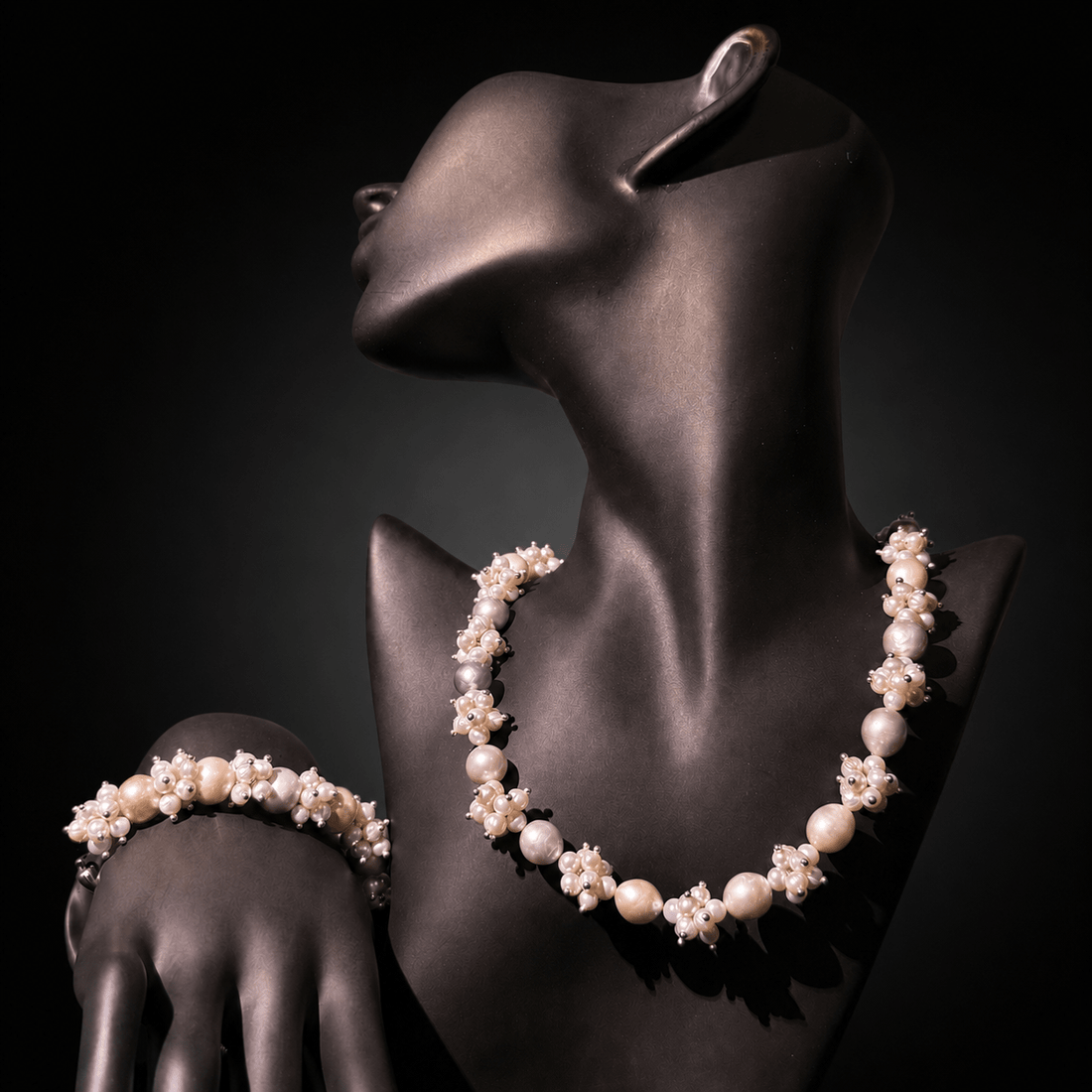 My favorite design——GLINN Everlasting Bloom Baroque Pearl Jewelry Set - Glinn Studio