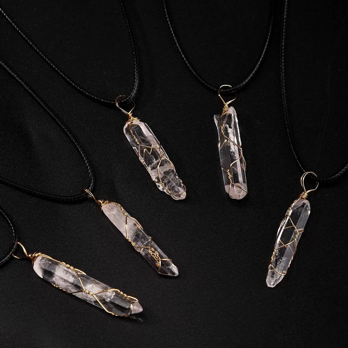 GLINN Clear Fortune Quartz Necklace - Glinn Studio