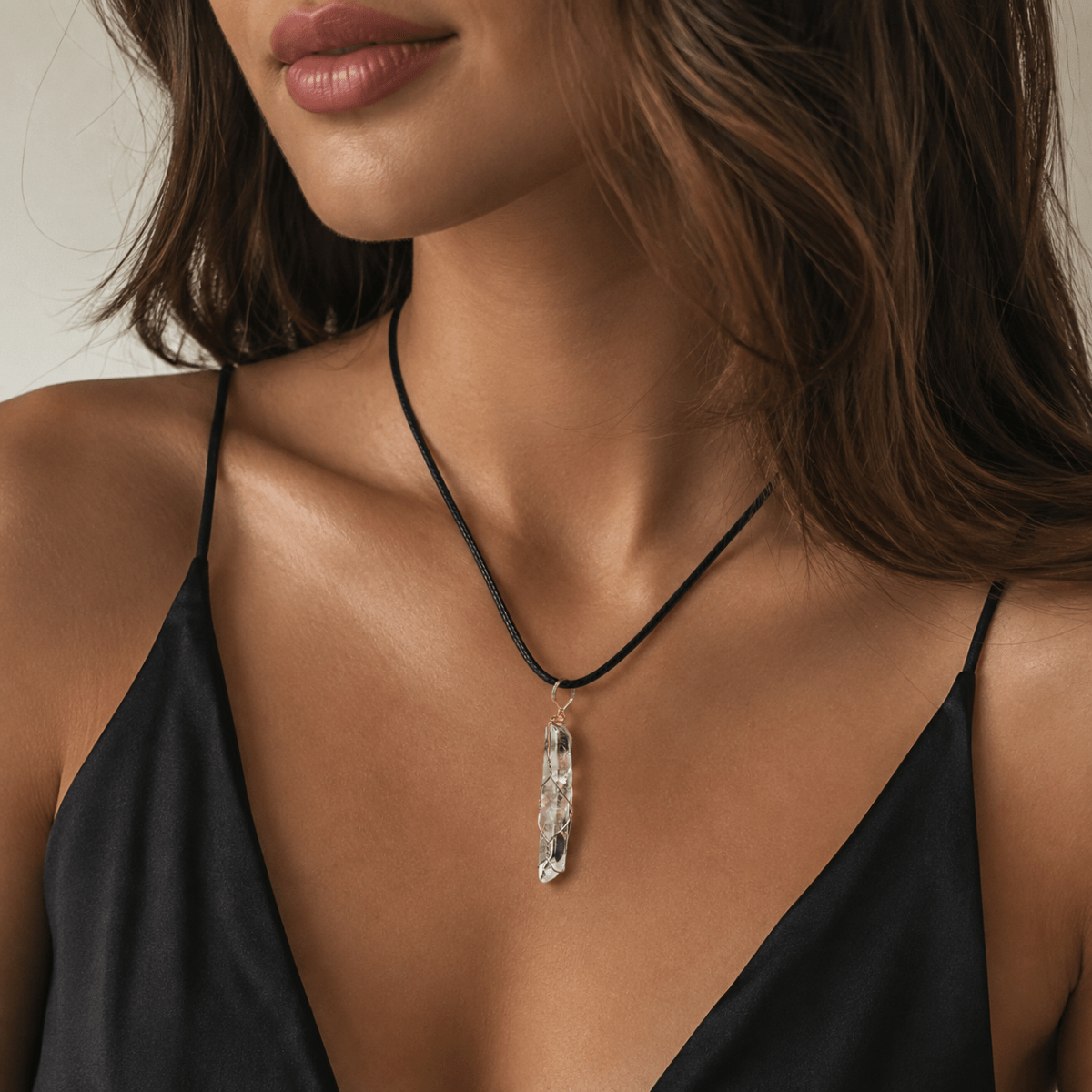 GLINN Clear Fortune Quartz Necklace - Glinn Studio