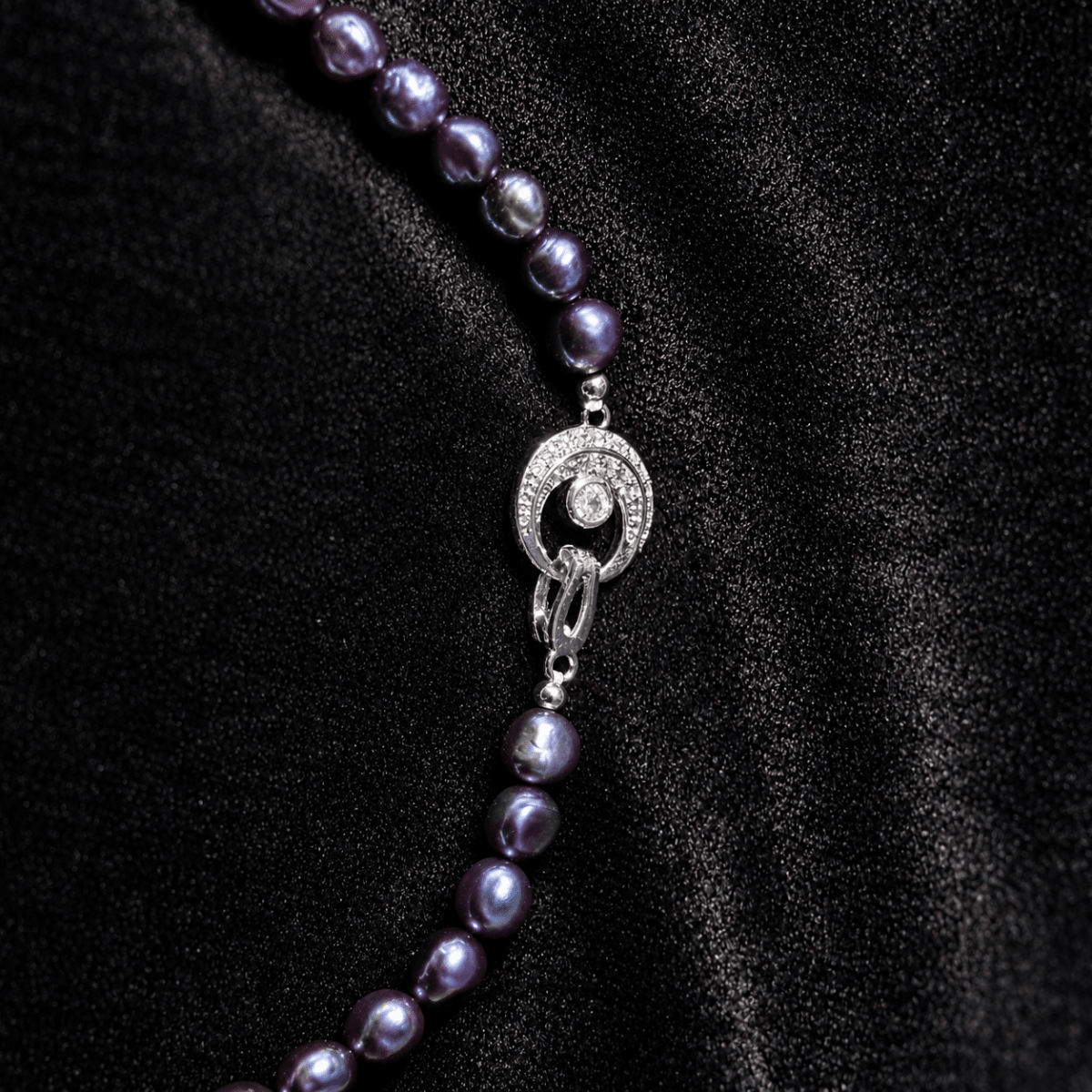 GLINN Moonlit Violet Pearl Necklace Limited Edition - Glinn Studio