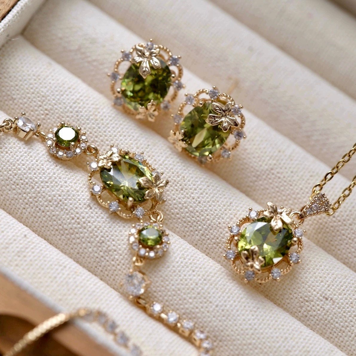 GLINN Verdant Isles Jewelry Set - Glinn Studio