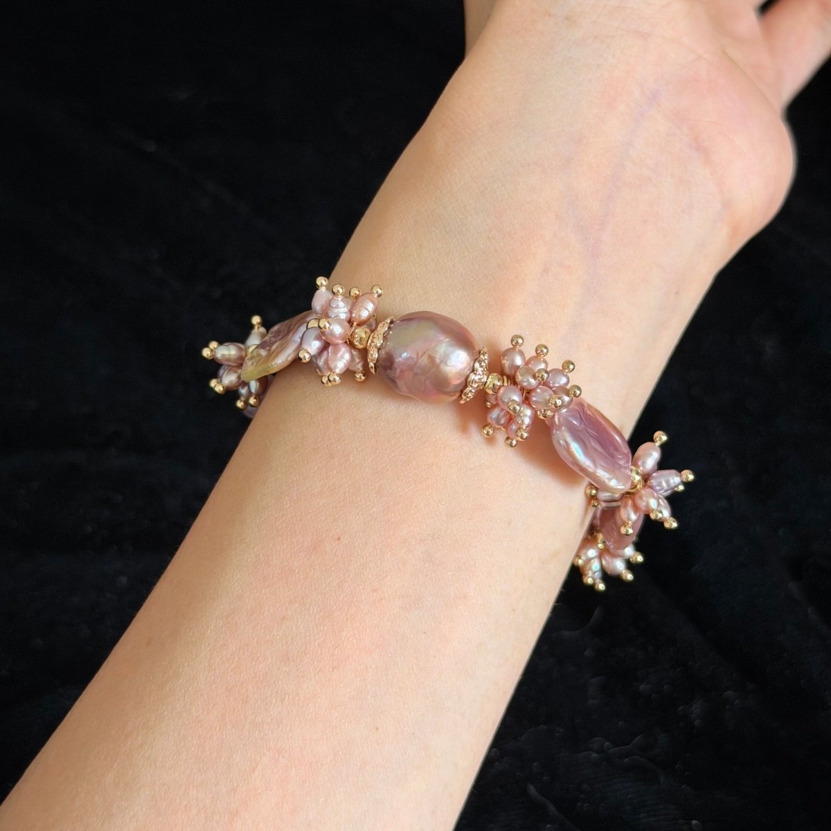 Hampton Court Rose Garden Baroque Pearl Bracelet - Glinn Studio